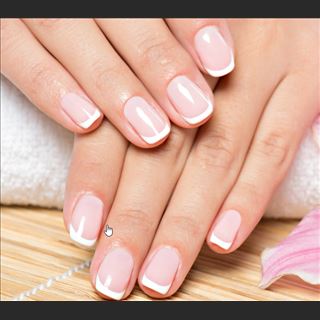 Shop nail Boxhill, Mel cần tuyển thợ cứng ngày thứ 2