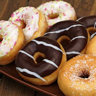 Shop donut tại Moonee Ponds Central cần tuyển nữ làm bánh, cafe, bán hàng