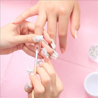 Shop tại Oakleigh cần tuyển thợ nail làm lâu dài